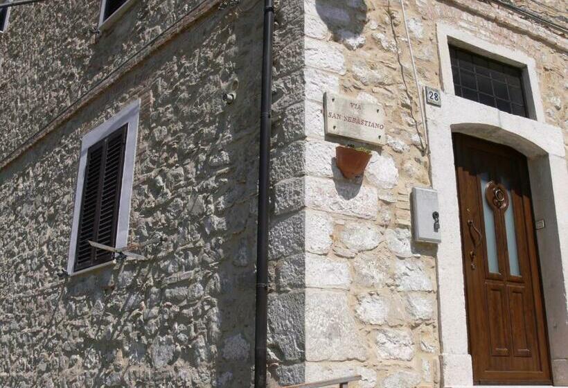 ペンション Residenza Sulla Roccia