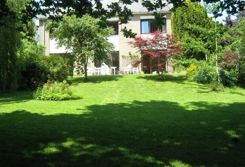 Prince D Orange Bed & Breakfast