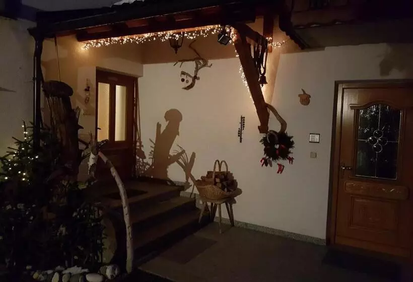 ホテル Lenzerhof