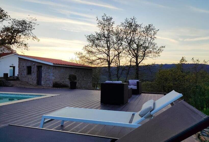 Отель Quinta Dos Carvalhais   Serra Da Estrela