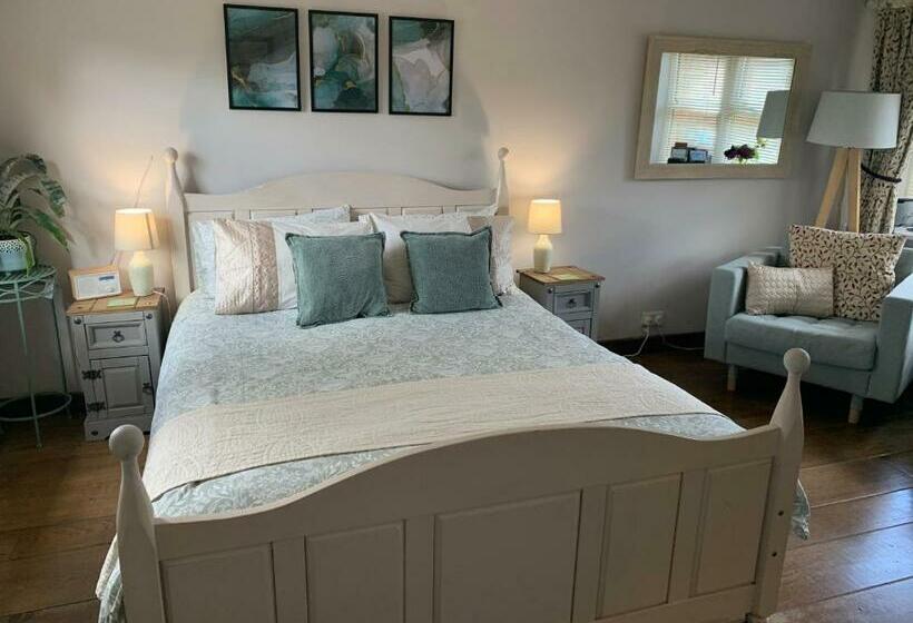 Hotelli Thatched Cottage