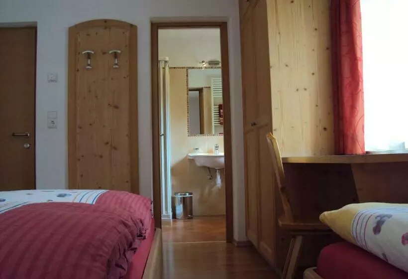 Majatalo Haus Fliri