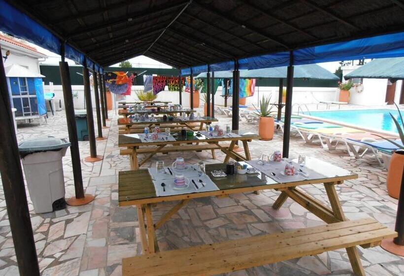 펜션 Lobateira Villas