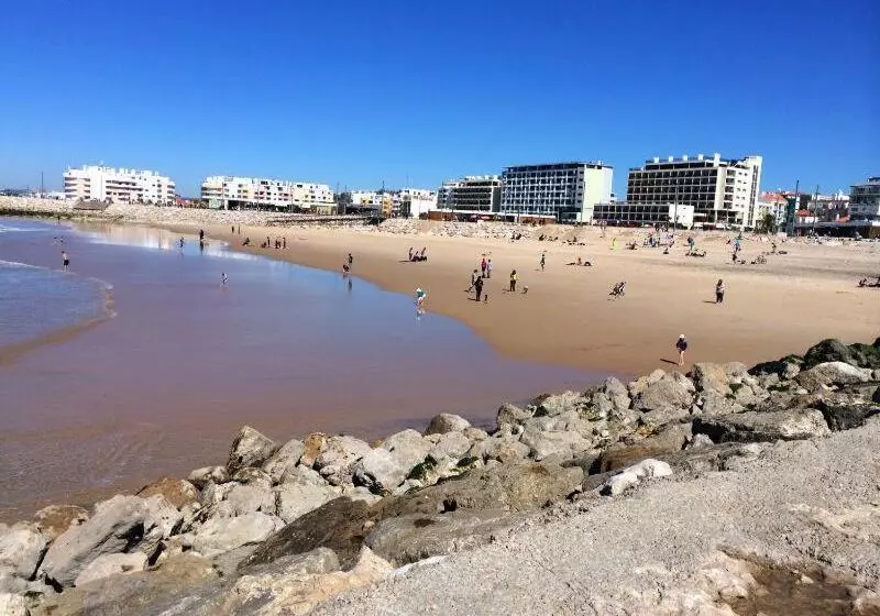 Majatalo Lobateira Villas