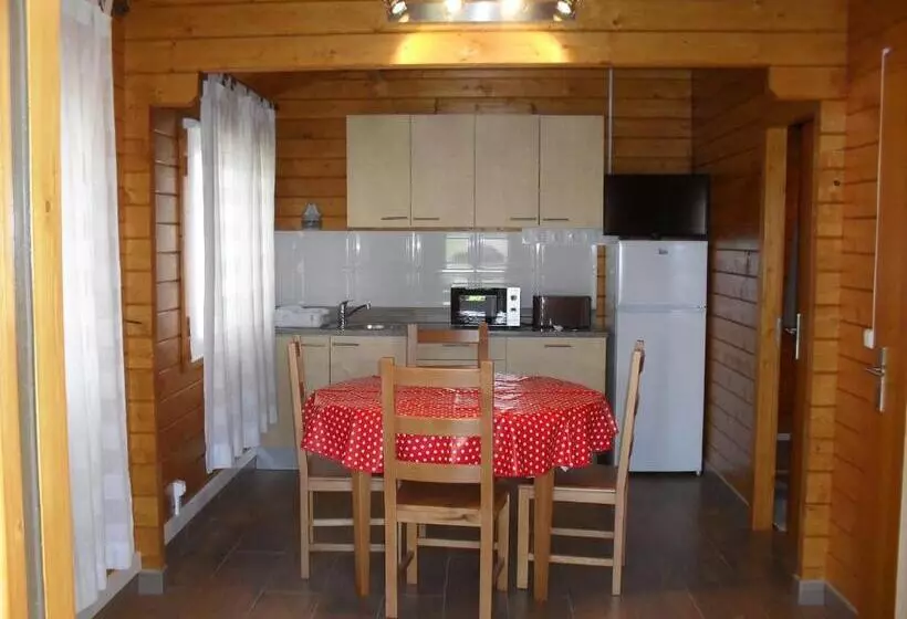 Majatalo Lobateira Villas