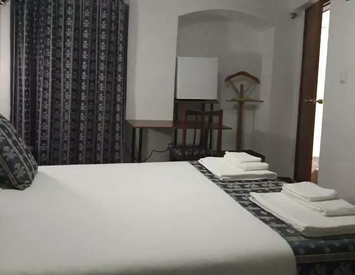 Majatalo Residencial Antonio Mocisso Guesthouse