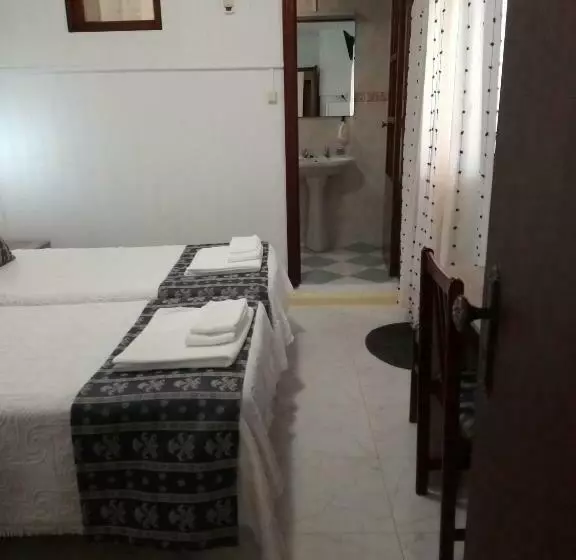 Majatalo Residencial Antonio Mocisso Guesthouse