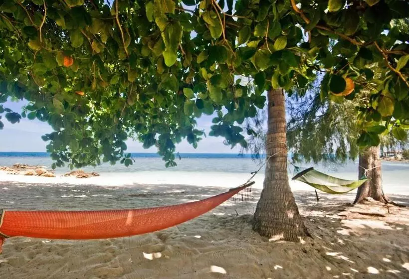 Lomakeskus Secret Beach Bungalows