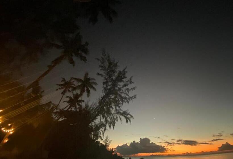 אתר נופש Secret Beach Bungalows