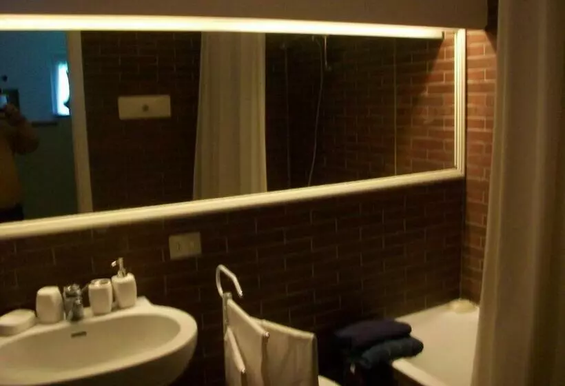 B&b L Albero Maestro