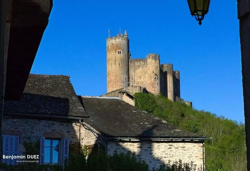 تختخواب و صبحانه Chambre D Hotes De La Bastide De Najac