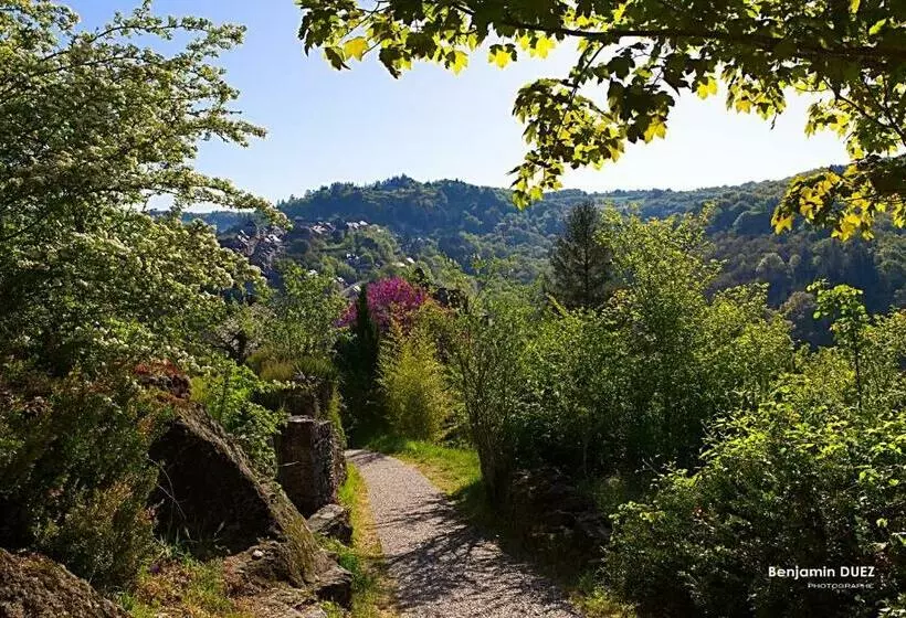 تختخواب و صبحانه Chambre D Hotes De La Bastide De Najac