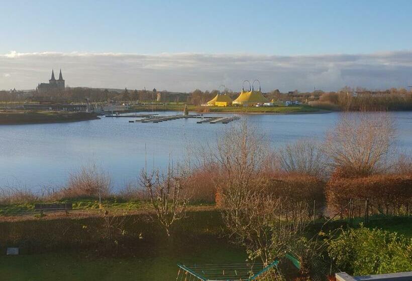 פנסיון Gästehaus Am See