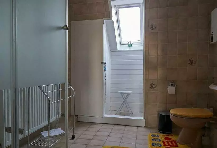 Majatalo Gästehaus Am See