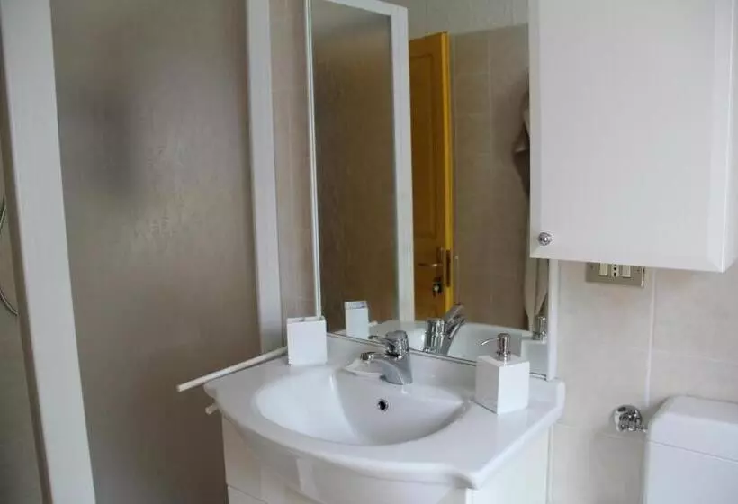 ペンション Maison Perron Cir  Vda Lathuile N0062