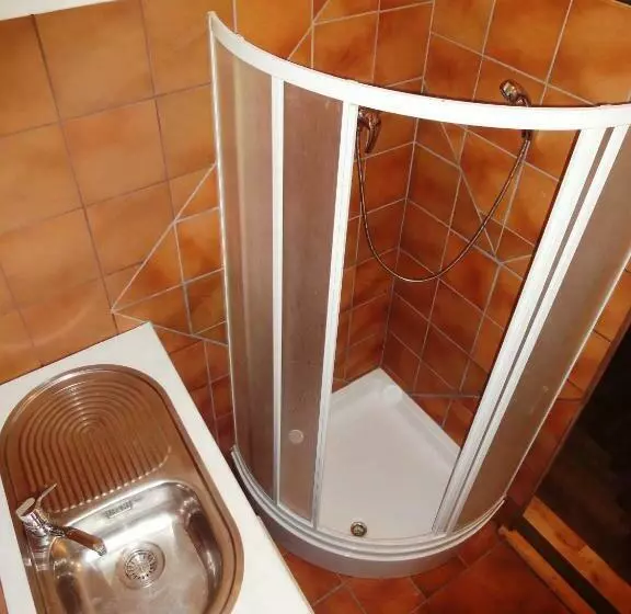 ユースホステル Frank S Backpackers