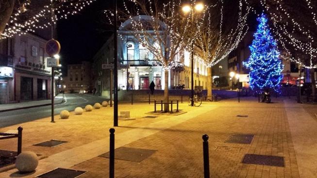 Appart Hôtel Roanne Hyper Centre Ville