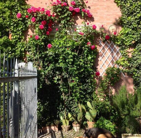 ベッドアンドブレックファースト Al Porretto