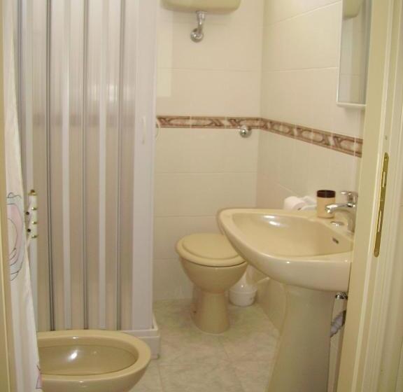 Bed and Breakfast Helios Rooms