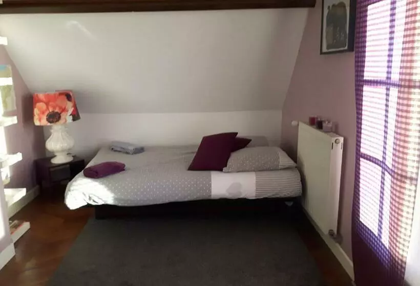 ベッドアンドブレックファースト L Anctovillière