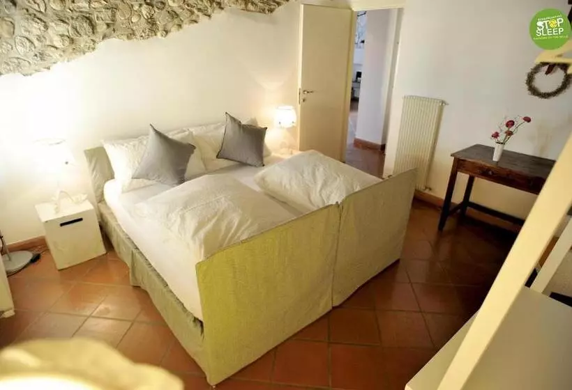 ベッドアンドブレックファースト Stop & Sleep Fagagna On The Hills