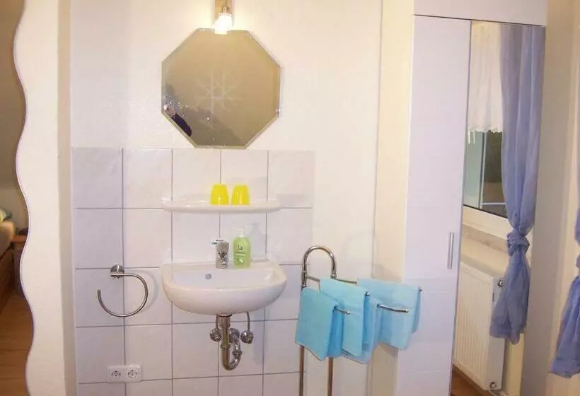 Majatalo Haus Am Roseneck