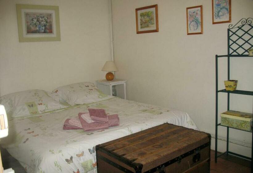 تختخواب و صبحانه La Mesnagerie