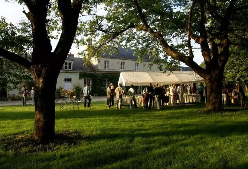 Aamiaismajoitus (B&B) La Mesnagerie