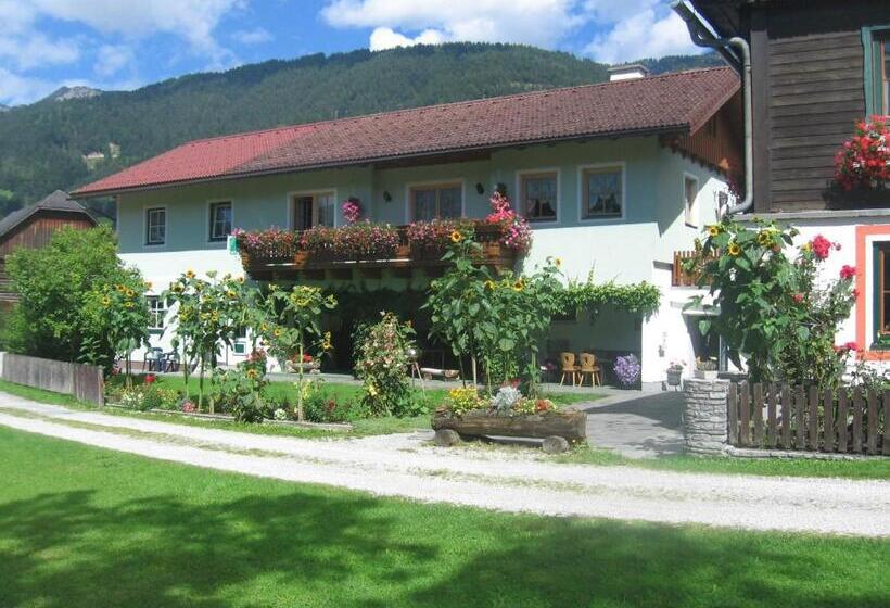 فندق Harreiterhof