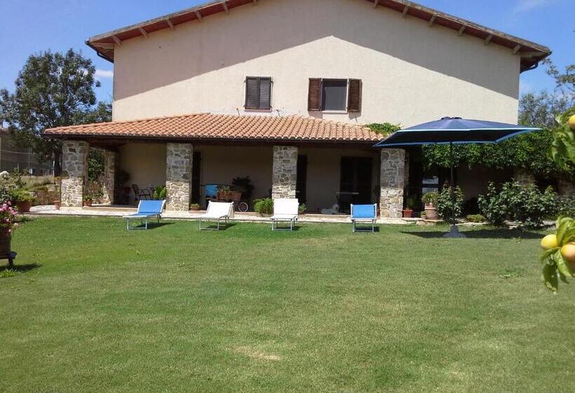 בית מלון כפרי Poggio Mario