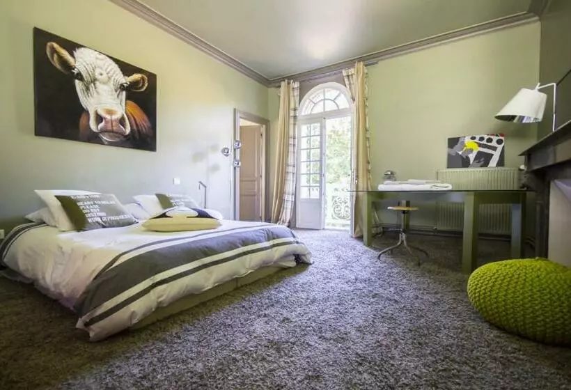 پانسیون Le Manoir D Elise