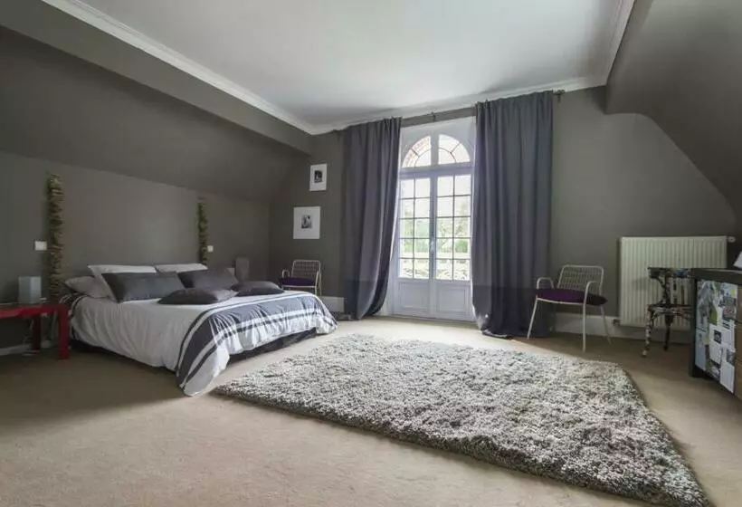 پانسیون Le Manoir D Elise