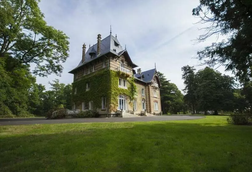 پانسیون Le Manoir D Elise