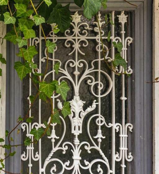 פנסיון Les Trois Roses