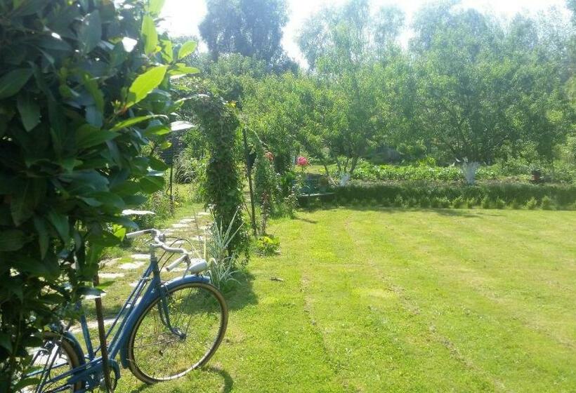 פנסיון Les Trois Roses