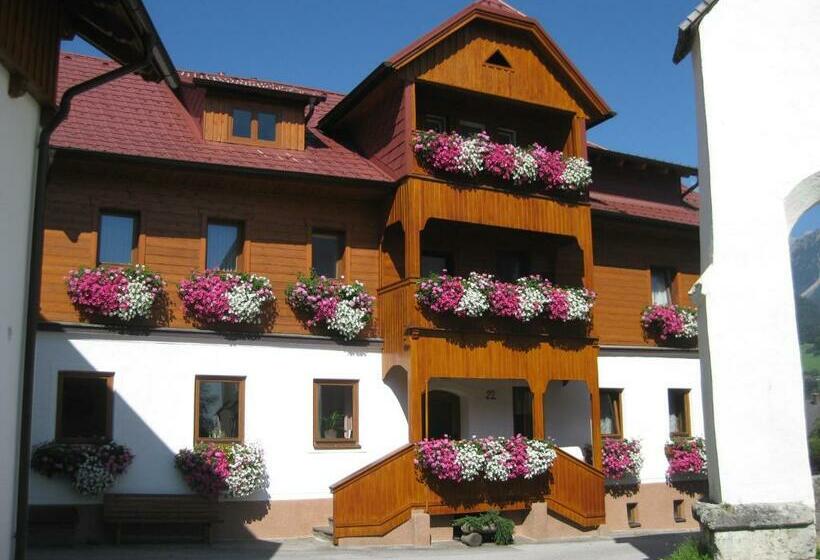 ペンション Lettmaierhof