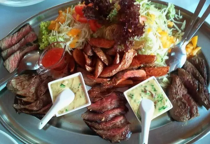 ペンション Penzión Holub