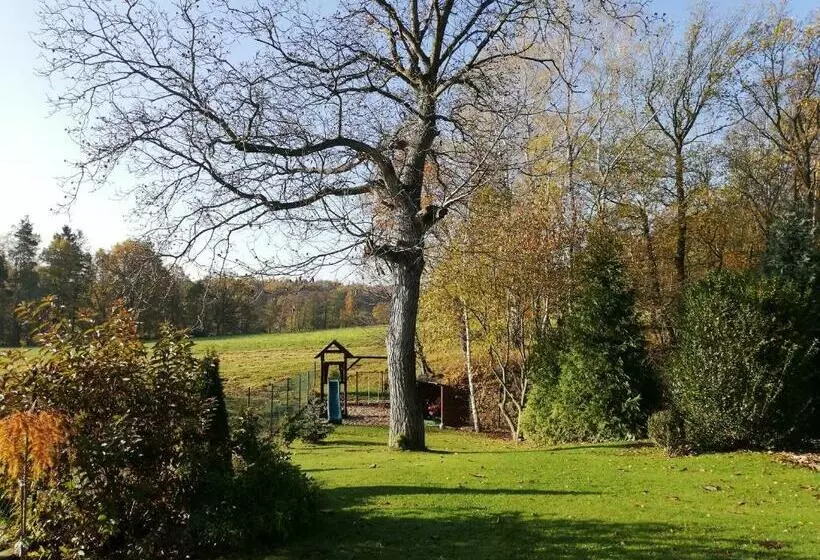 Majatalo Penzion V Hájku