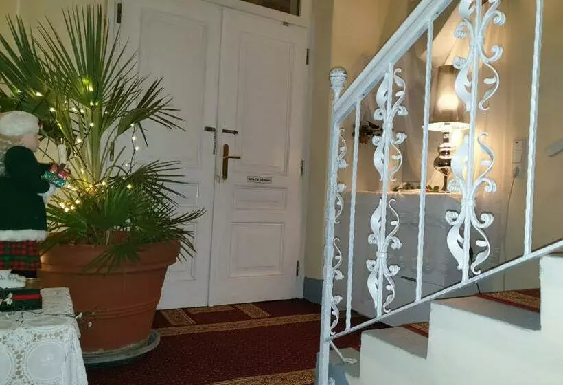 ペンション Villa Elisabeth