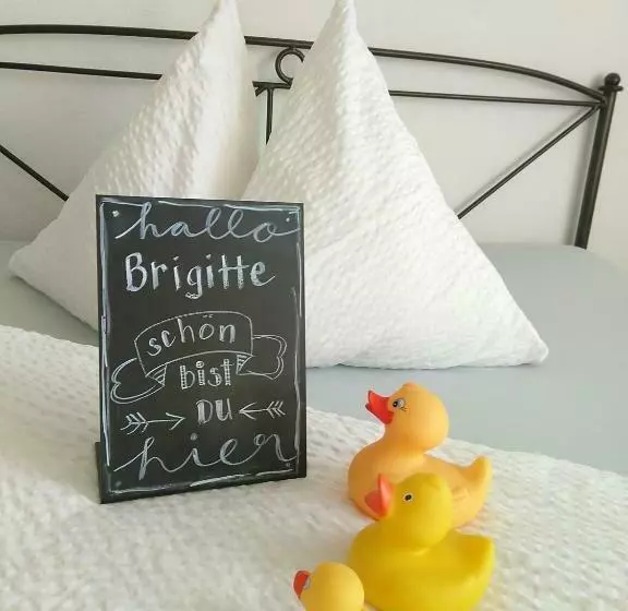 Aamiaismajoitus (B&B) Bnb Entensee