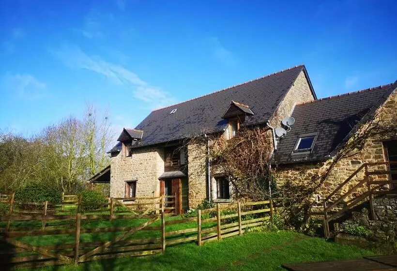 ベッドアンドブレックファースト Chambres D Hôtes Ferme De La Baie