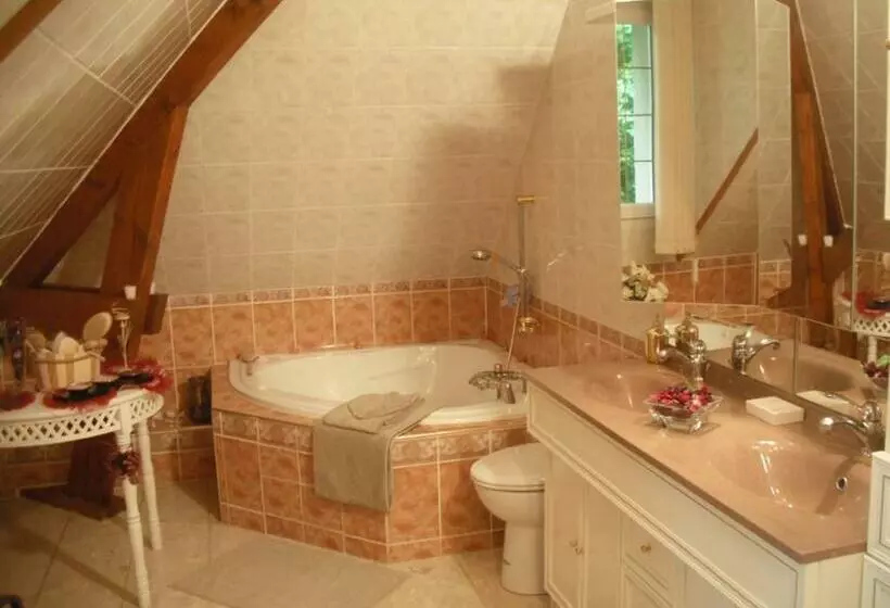 Aamiaismajoitus (B&B) Les Chambres Du Lac