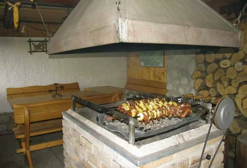 ベッドアンドブレックファースト Ubytovanie 184, Bed And Braekfast 184