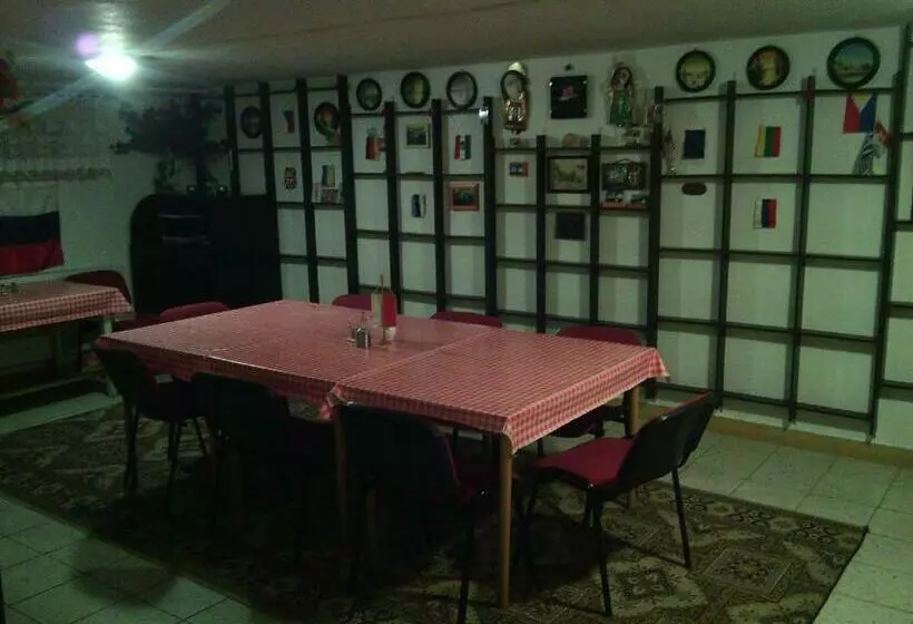 ベッドアンドブレックファースト Ubytovanie 184, Bed And Braekfast 184