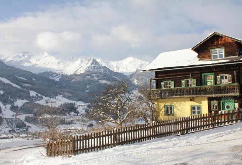 فندق Bauernhof Grussberggut