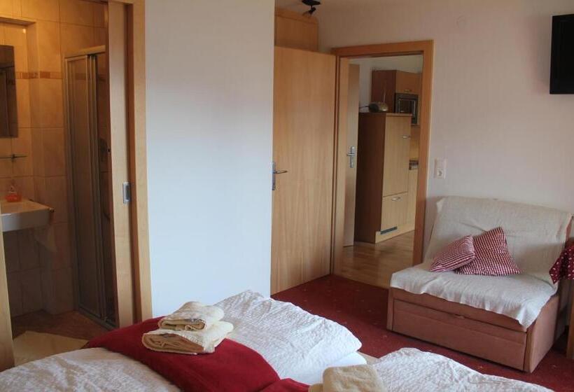 فندق Bauernhof Grussberggut