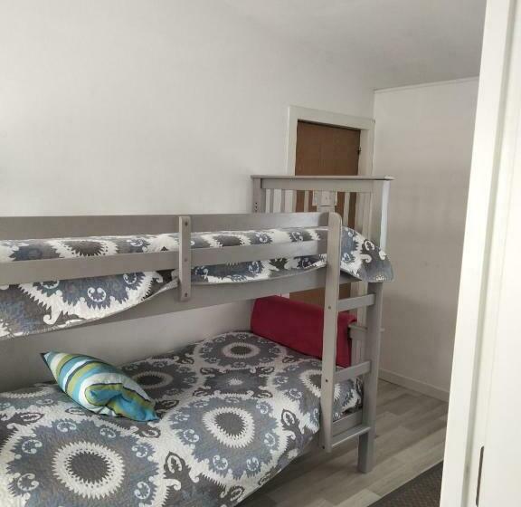 فندق Costanova Surfhouse