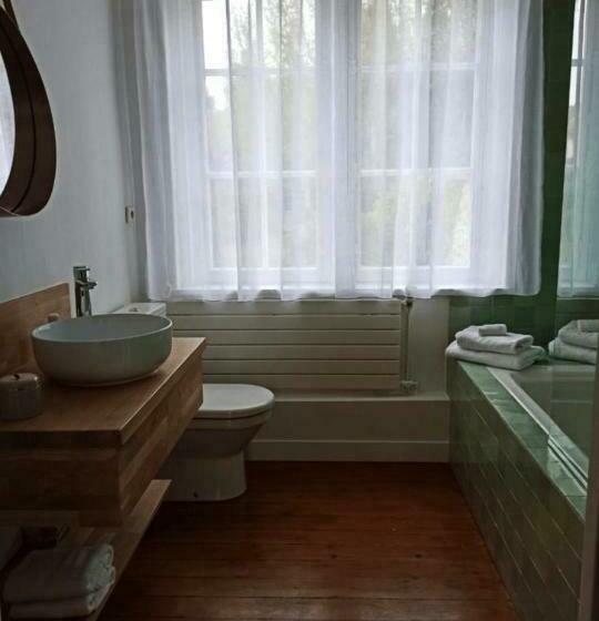 Bed & Breakfast Jane Laur   Honfleur