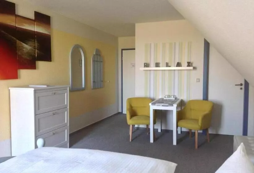 Majatalo Hof Kranichstein