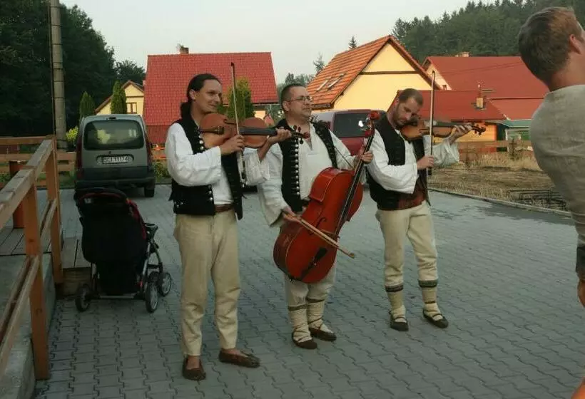 Majatalo Penzion Rzehaczek